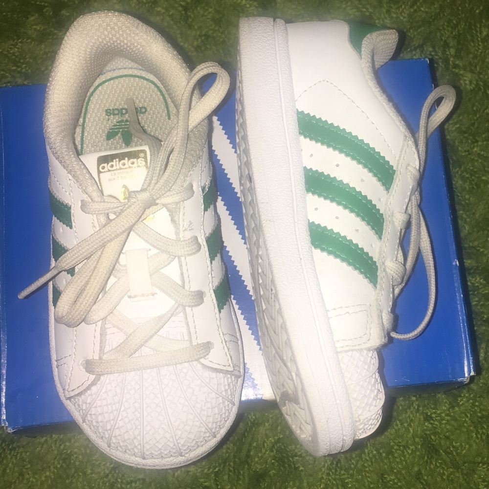 Adidas Superstar Size 8 Toddler